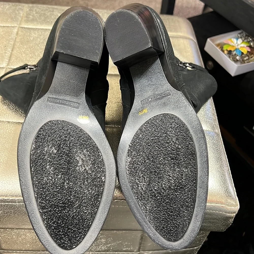 Vince Camuto leather zip boots - Picture 9 of 12